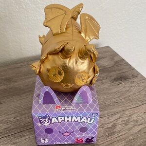 Aphmau Gold Dragon Plush
Rare